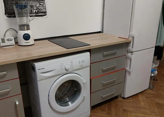 De Patrimoniu Langa Foisorul De Foc * Βουκουρέστι