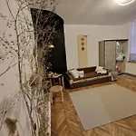 Appartamento De Patrimoniu Langa Foisorul De Foc