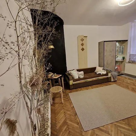 דירה De Patrimoniu Langa Foisorul De Foc