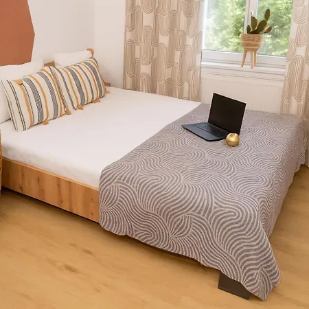 דירה De Patrimoniu Langa Foisorul De Foc בוקרשט