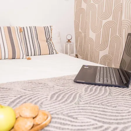 De Patrimoniu Langa Foisorul De Foc