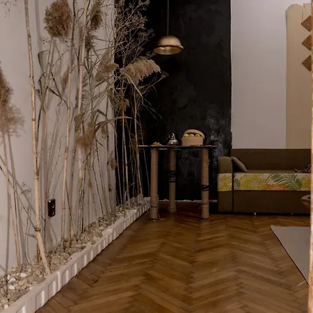 De Patrimoniu Langa Foisorul De Foc * Βουκουρέστι