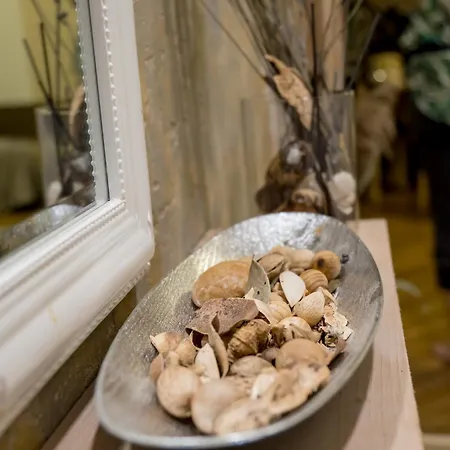 De Patrimoniu Langa Foisorul De Foc *