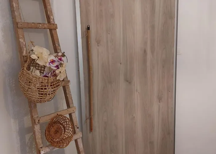 De Patrimoniu Langa Foisorul De Foc * Bukarest