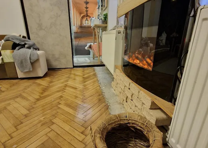 Апартаменти De Patrimoniu Langa Foisorul De Foc Бухарест