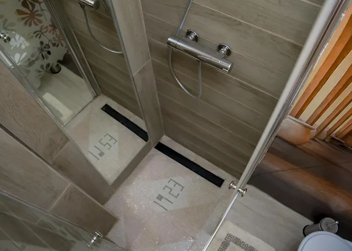 De Patrimoniu Langa Foisorul De Foc Bukarest