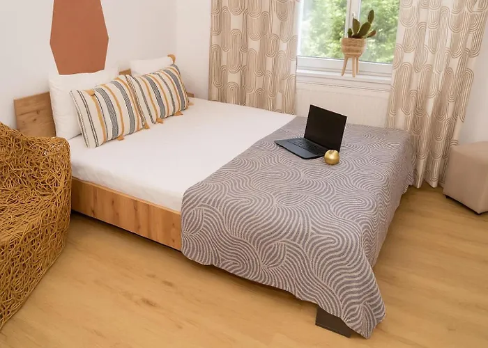 Lägenhet De Patrimoniu Langa Foisorul De Foc Bukarest