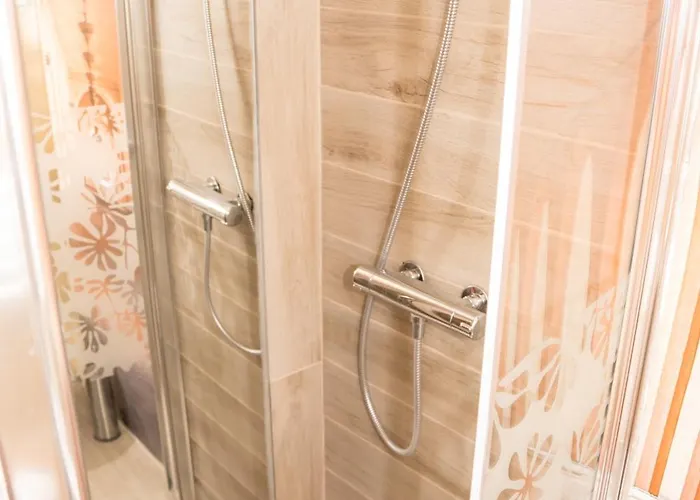 De Patrimoniu Langa Foisorul De Foc Bukarest