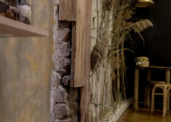 De Patrimoniu Langa Foisorul De Foc *