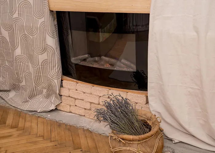 De Patrimoniu Langa Foisorul De Foc * Bukarest