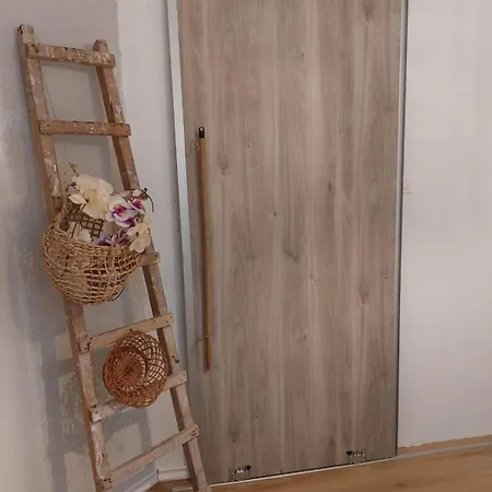 De Patrimoniu Langa Foisorul De Foc * 부쿠레슈티